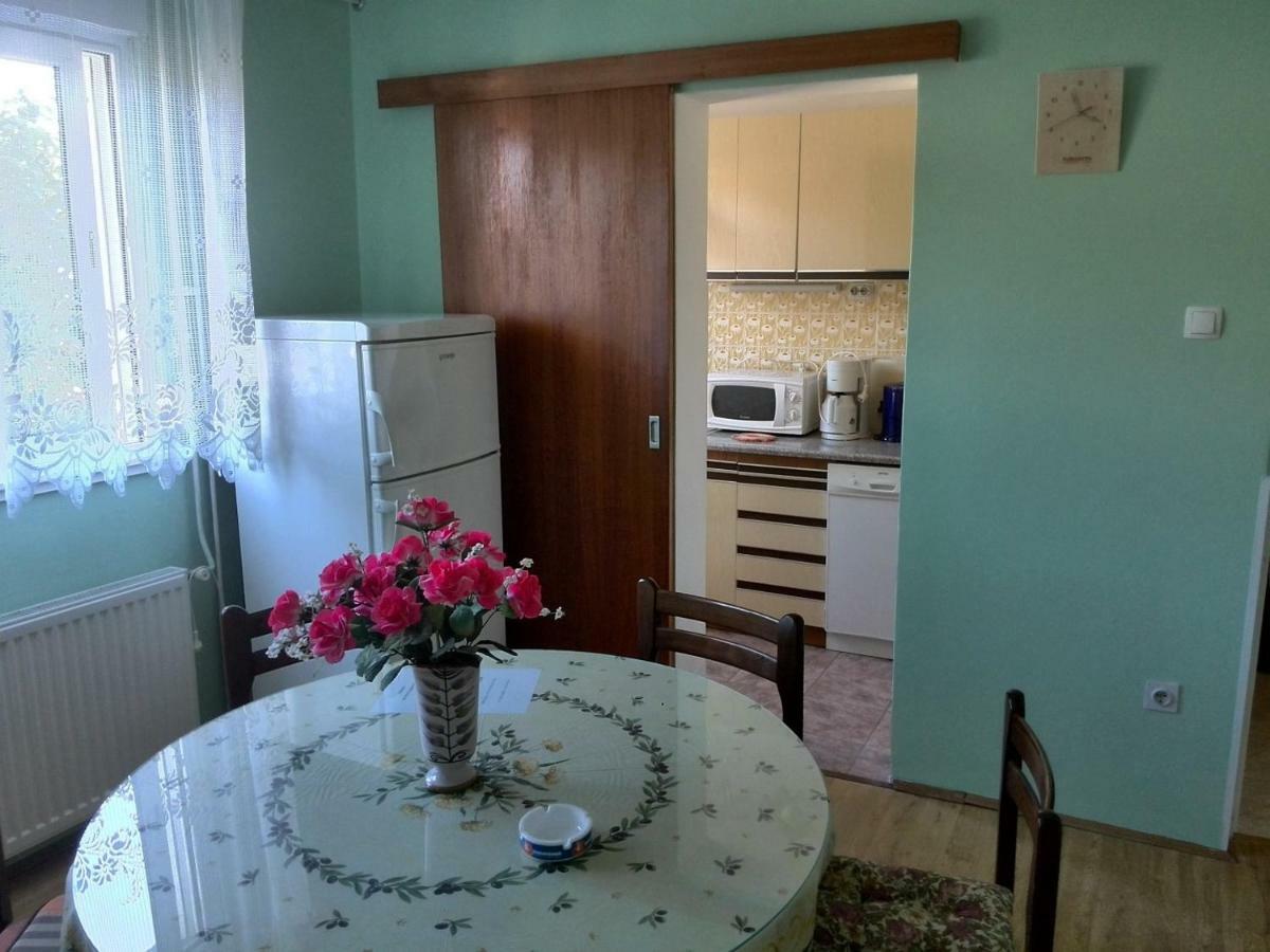 Kampor Apartments 외부 사진
