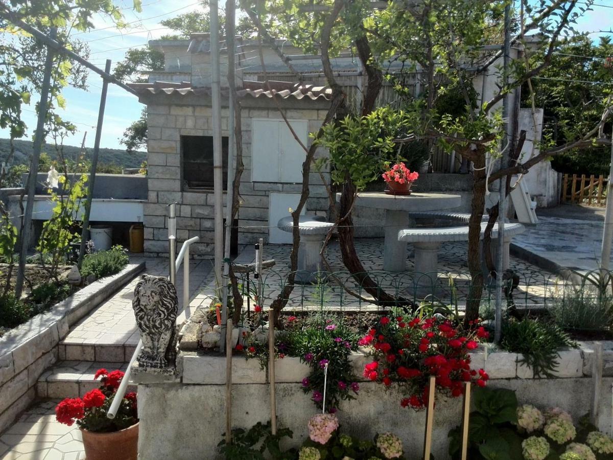 Kampor Apartments 외부 사진