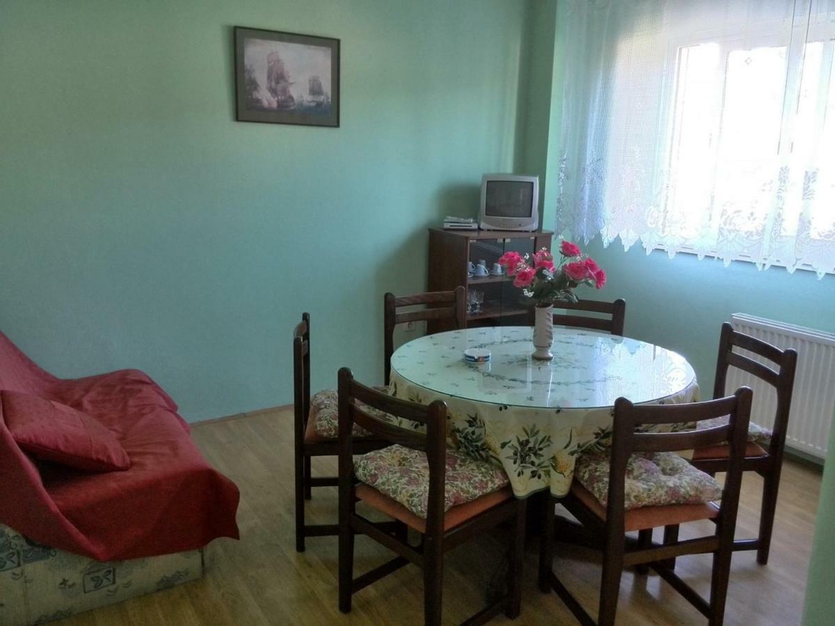 Kampor Apartments 외부 사진